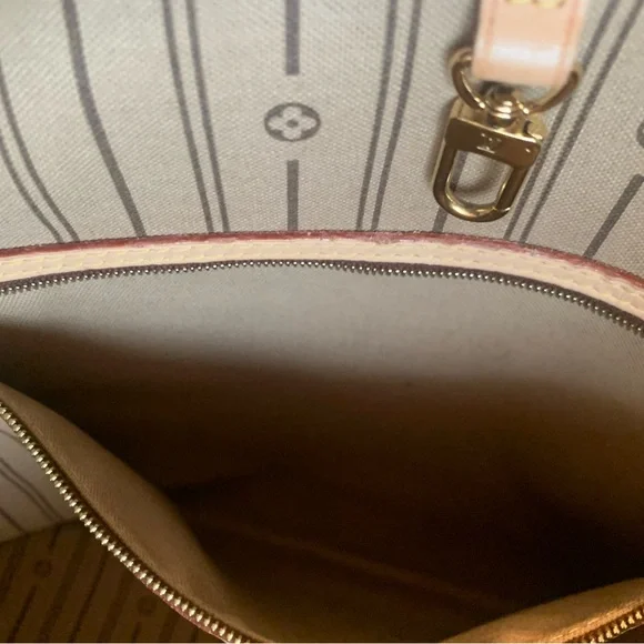 Louis Vuitton Delightful MM - Picture 13 of 17